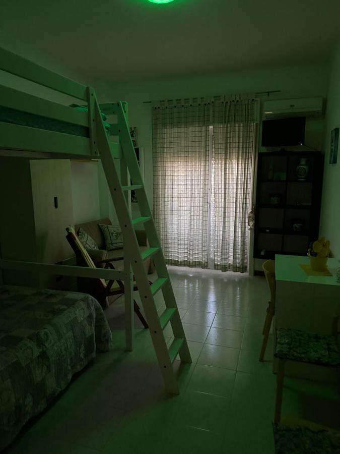 Serena Holiday Home Naxos Джардіні-Наксос Екстер'єр фото
